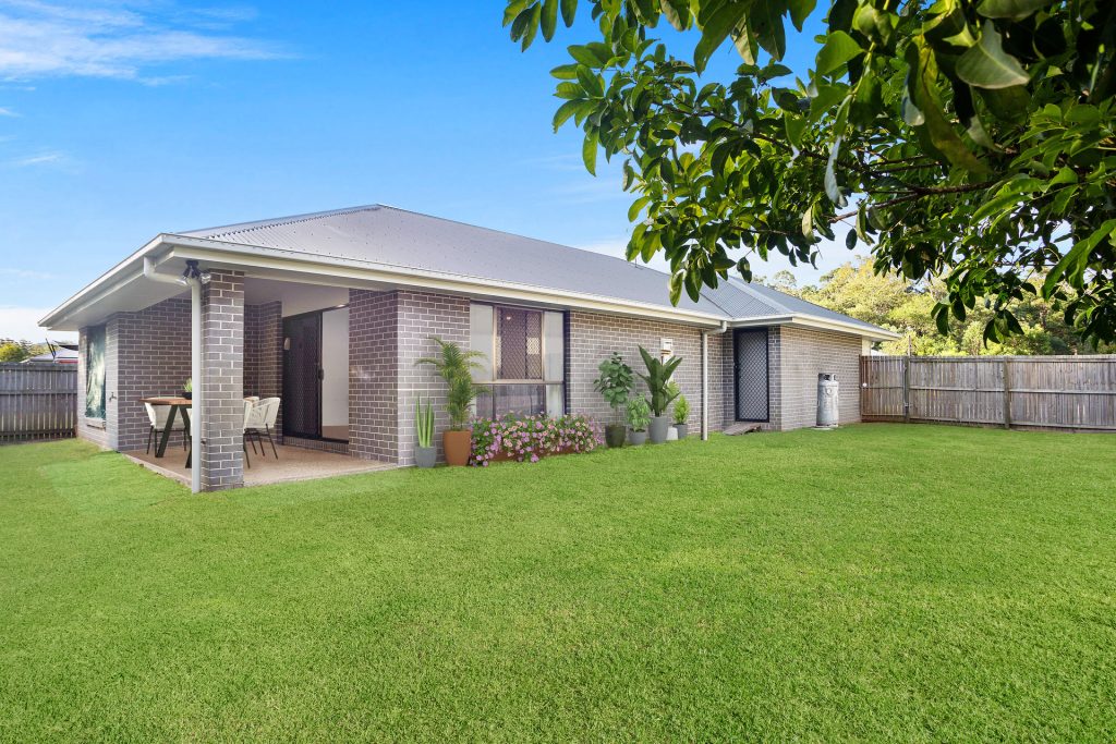 8 Malanda Court, Beerwah QLD 4519 - photo 12