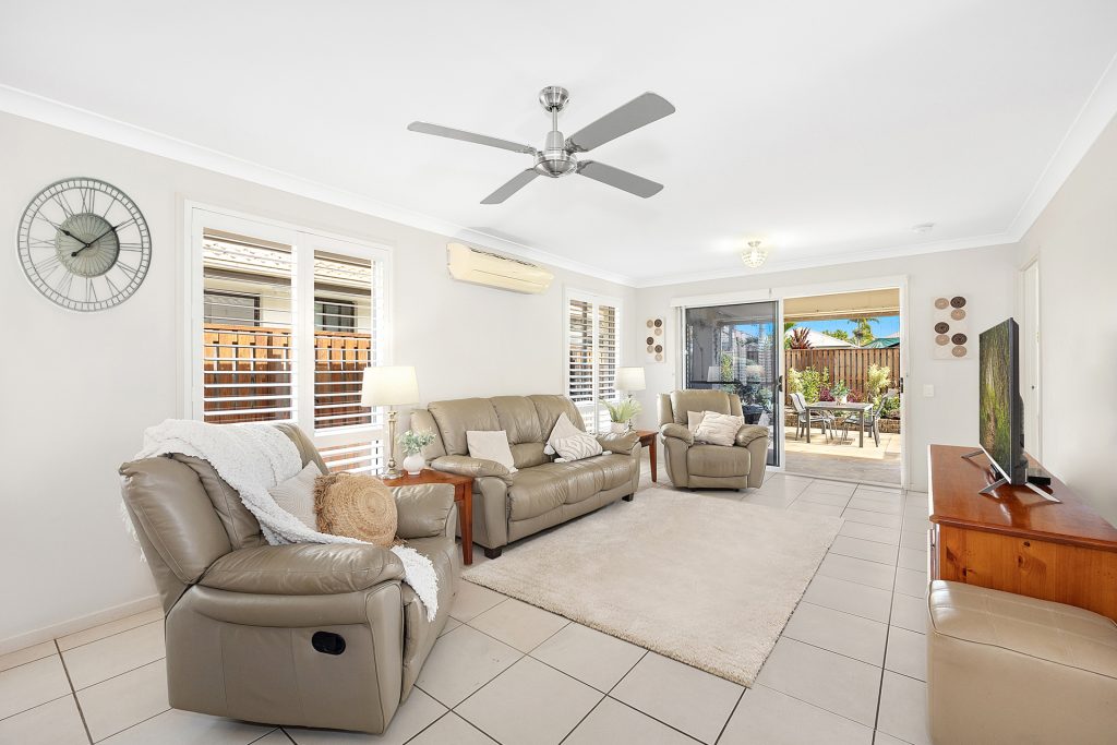 27 Liekefett Way, Little Mountain QLD 4551 - photo 2