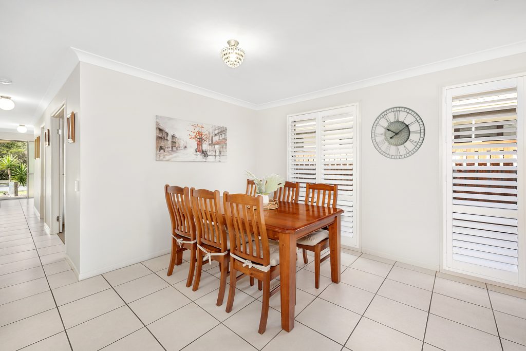 27 Liekefett Way, Little Mountain QLD 4551 - photo 3