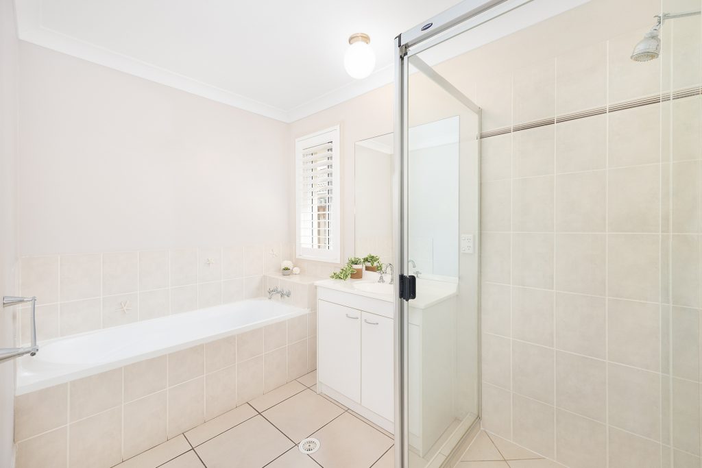 27 Liekefett Way, Little Mountain QLD 4551 - photo 7