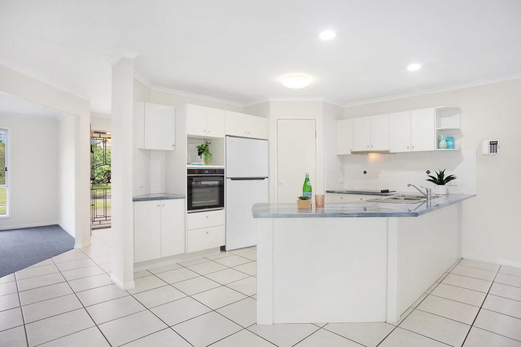 7 Kwila Place, Little Mountain QLD 4551 - photo 3