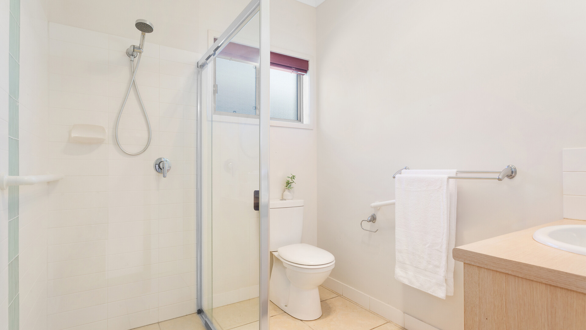 62/239 Kawana Way, Kawana Island QLD 4575 - photo 13