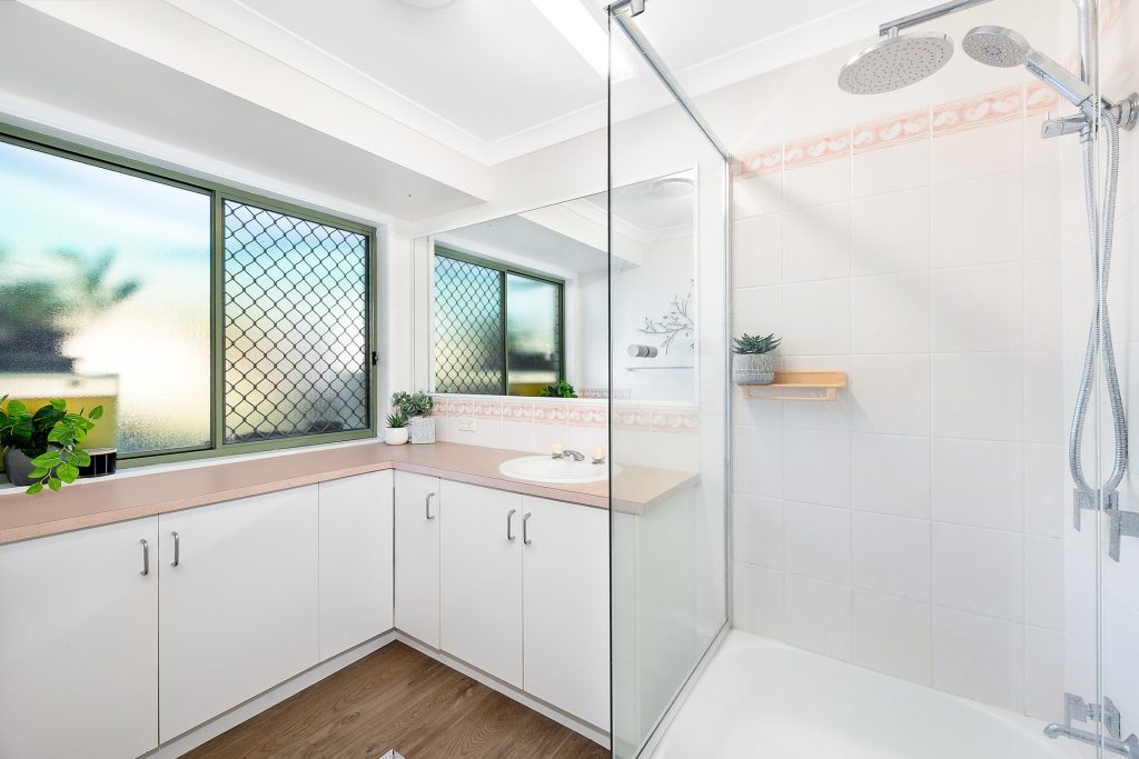 35 Anderson Road, Glass House Mountains QLD 4518 - photo 9