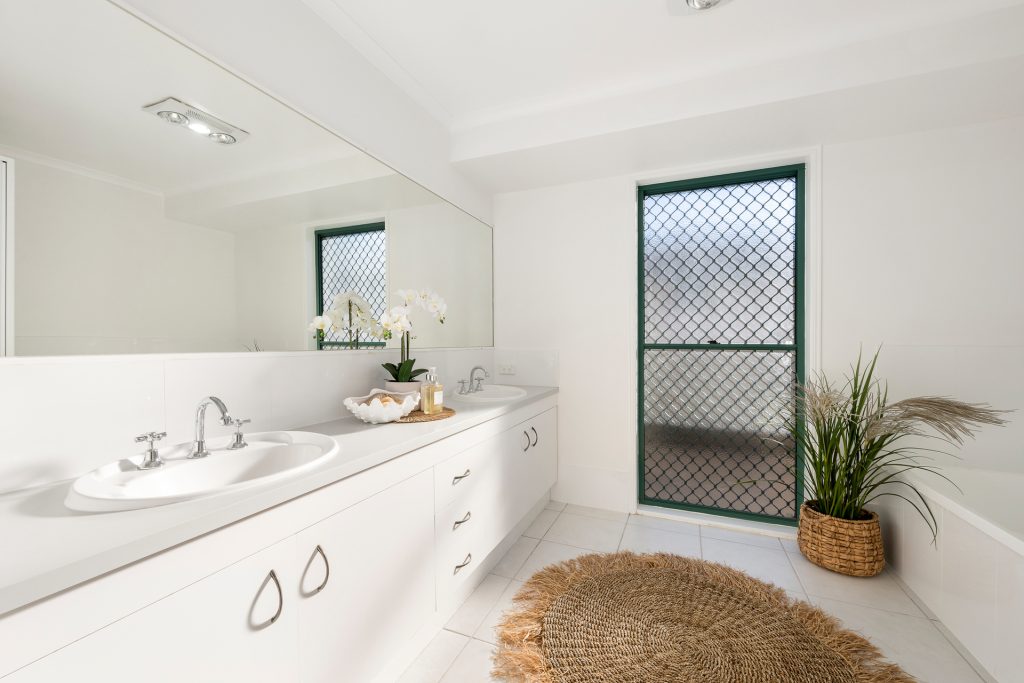 67 Darlington Circuit, Currimundi QLD 4551 - photo 14