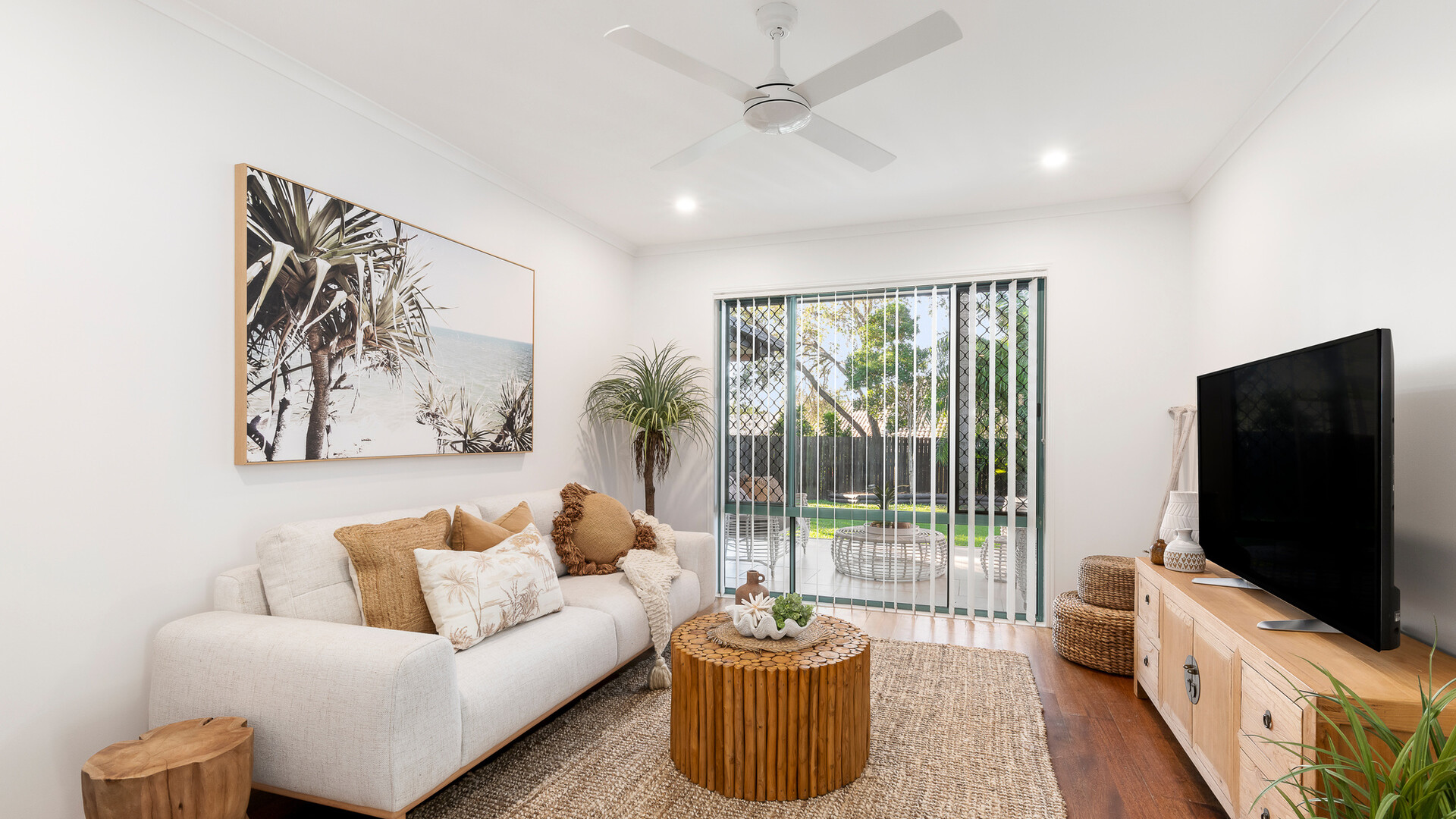67 Darlington Circuit, Currimundi QLD 4551 - photo 6