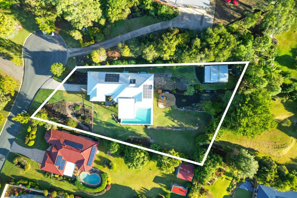 8 Knowles Place, Glass House Mountains QLD 4518 - photo 20
