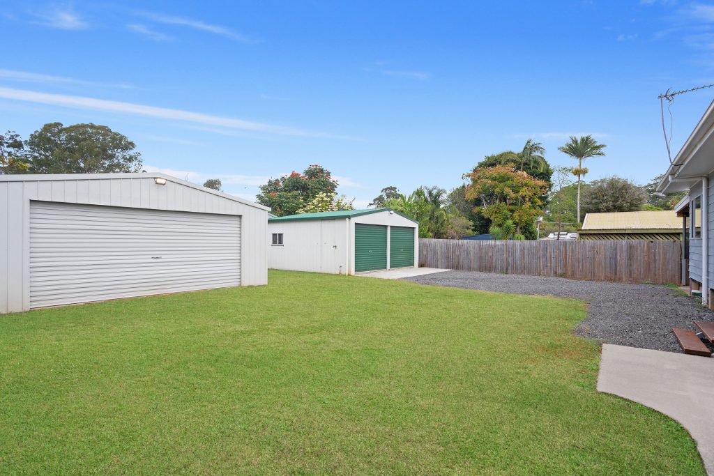 13 Jolly Crescent, Beerwah QLD 4519 - photo 11