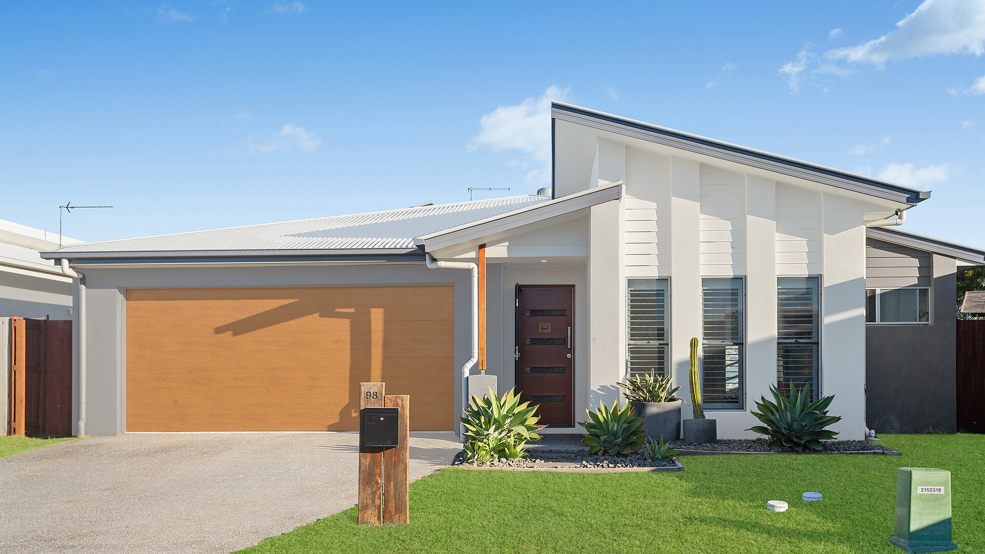 98 Steiner Crescent, Baringa QLD 4551 - photo 2