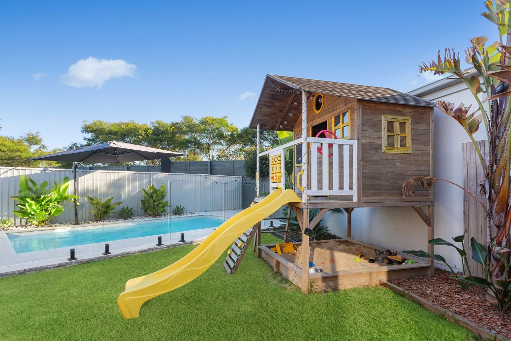 98 Steiner Crescent, Baringa QLD 4551 - photo 4