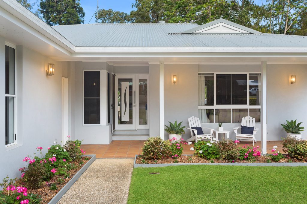 18 Dana Close, Glass House Mountains QLD 4518 - photo 2