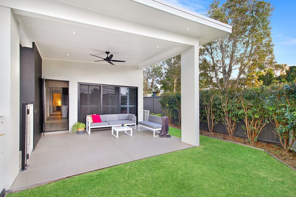 17 Sunshine Crescent, Caloundra West QLD 4551 - photo 4