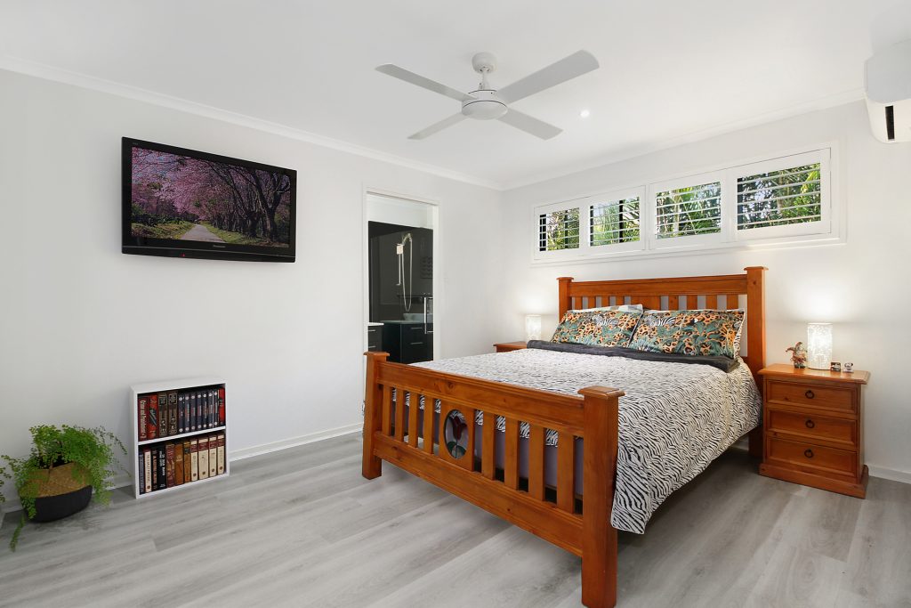 17 Sunshine Crescent, Caloundra West QLD 4551 - photo 9