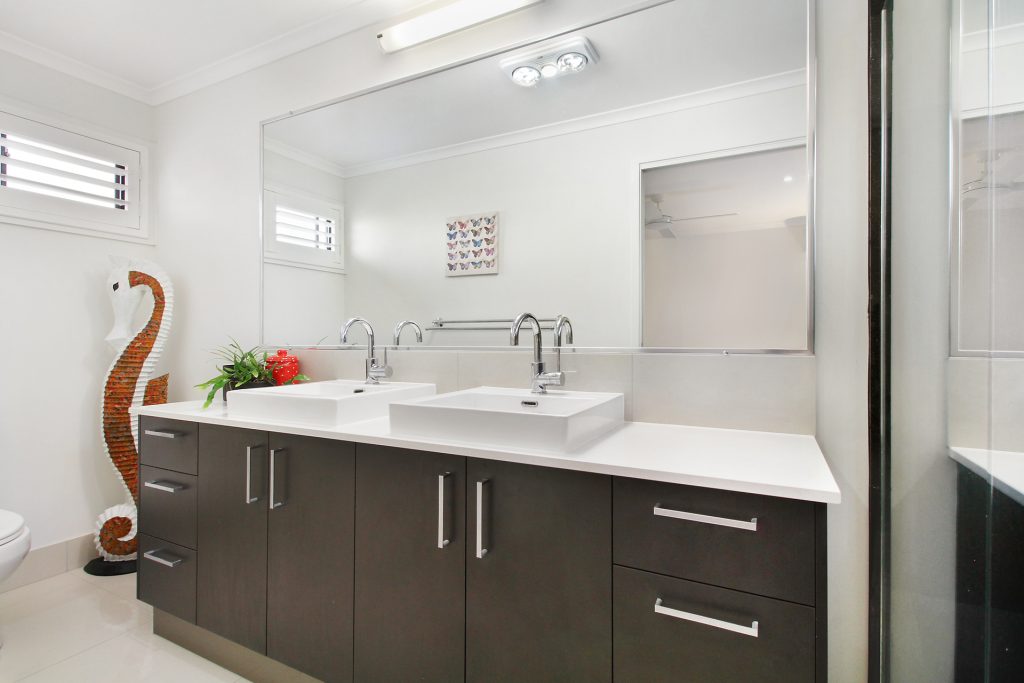 17 Sunshine Crescent, Caloundra West QLD 4551 - photo 10