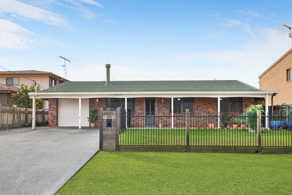 20 Pozieres Crescent, Aroona QLD 4551 - photo 6