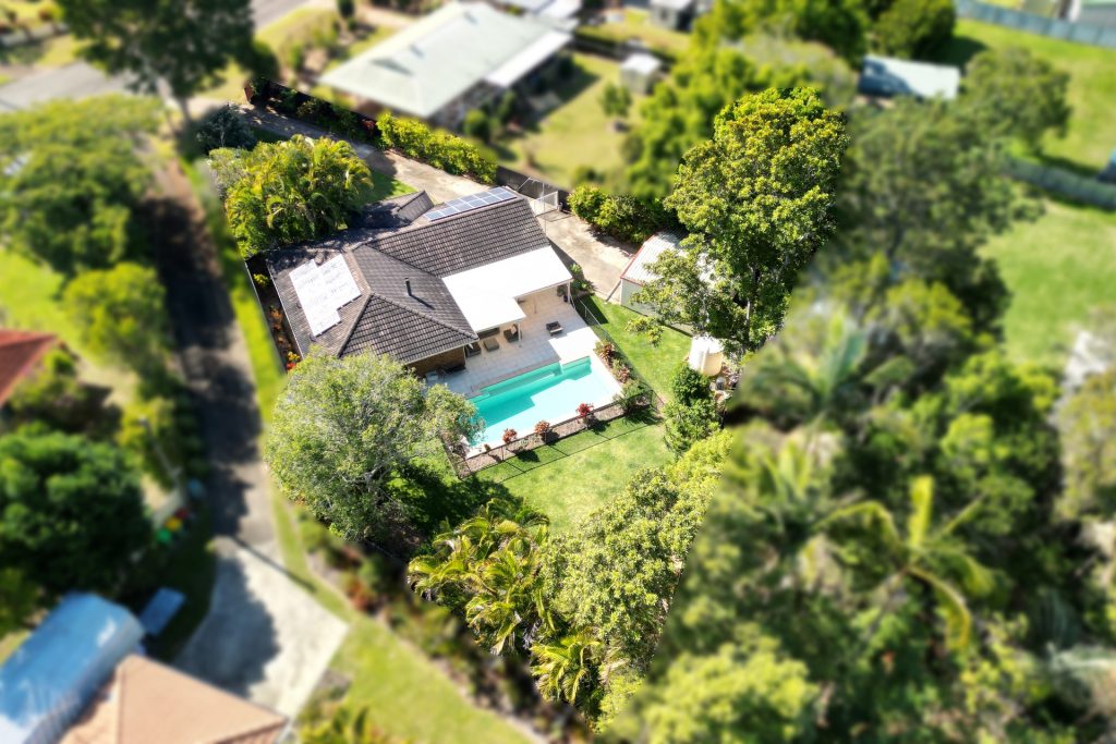 19 Arcadia Drive, Beerwah QLD 4519 - photo 2