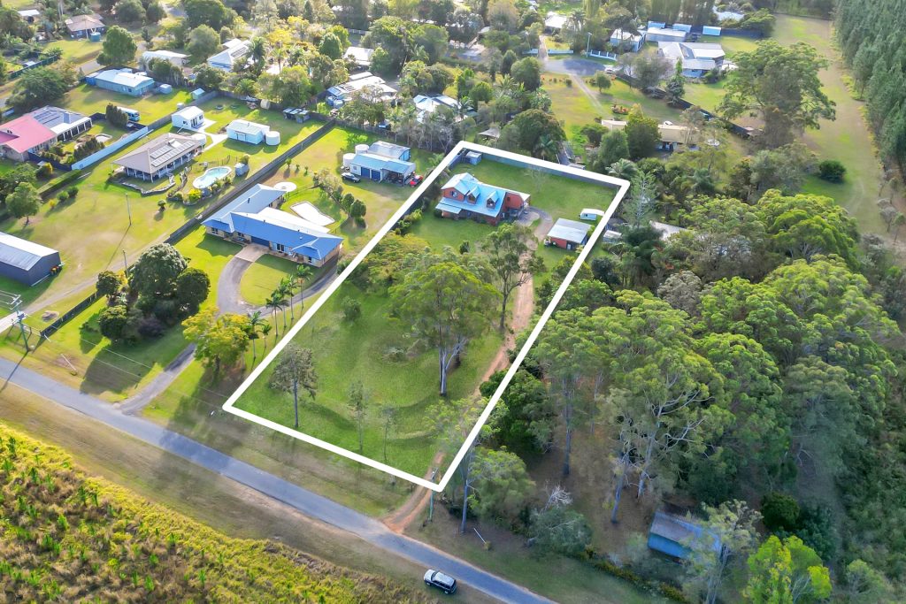 69 Plantation Road, Glass House Mountains QLD 4518 - photo 14