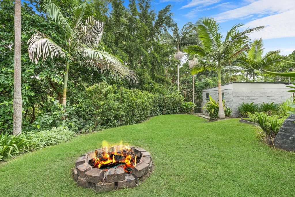 26 Reservoir Road, Landsborough QLD 4550 - photo 11