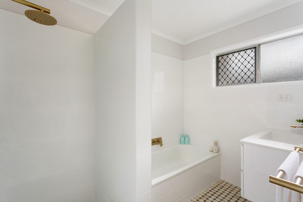 41 Coronation Avenue, Golden Beach QLD 4551 - photo 14