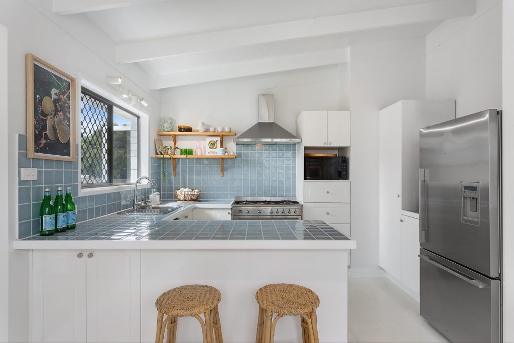 41 Coronation Avenue, Golden Beach QLD 4551 - photo 6
