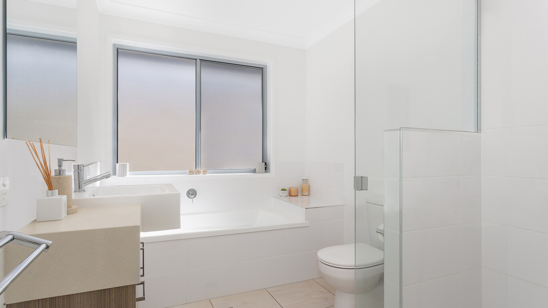 22 Chestnut Crescent, Caloundra West QLD 4551 - photo 7