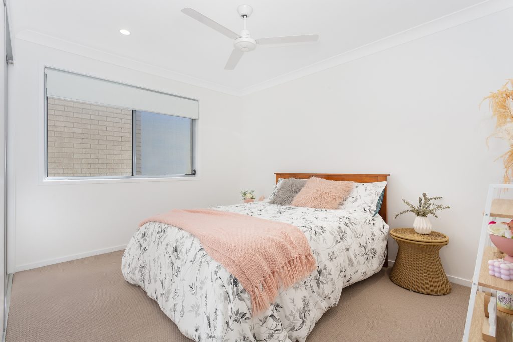 22 Chestnut Crescent, Caloundra West QLD 4551 - photo 8