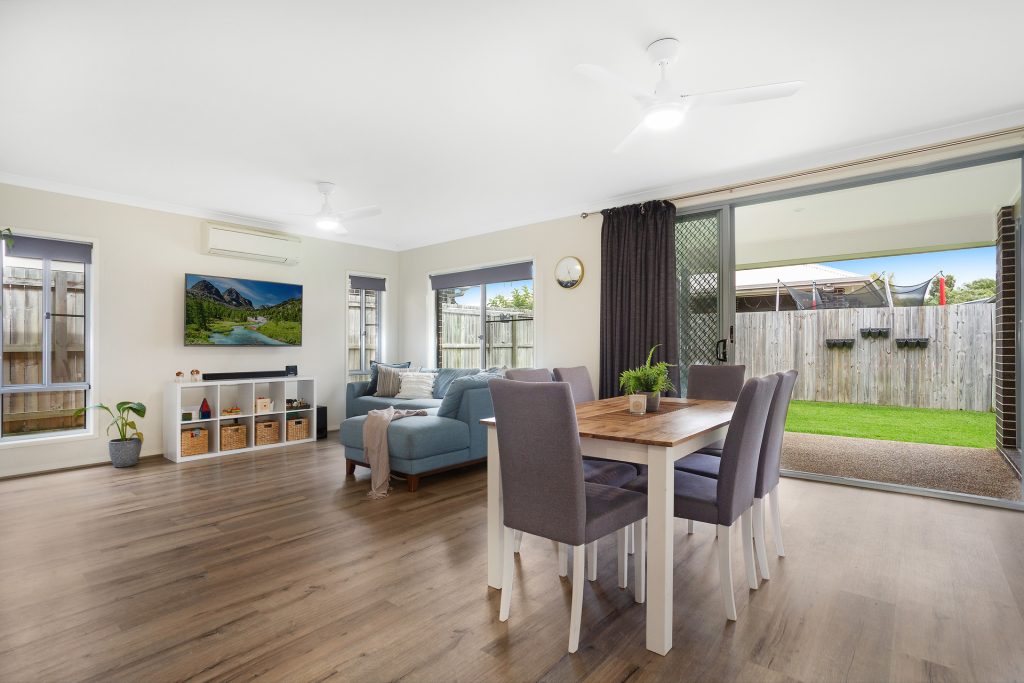 13 Rosseau Street, Baringa QLD 4551 - photo 4