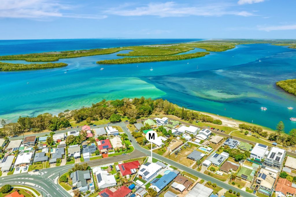1 Booker Parade, Golden Beach QLD 4551 - photo 9