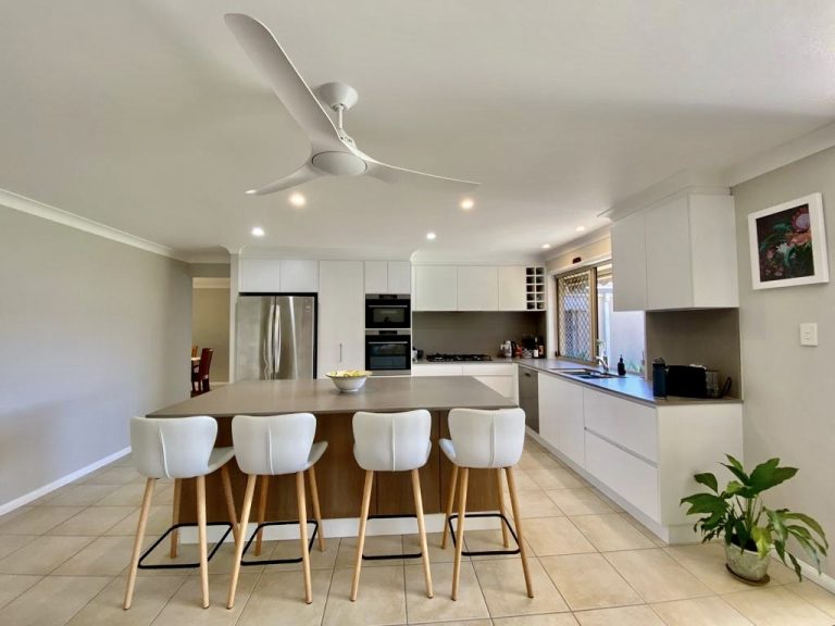 38 Allan Avenue, Glass House Mountains QLD 4518 - photo 2