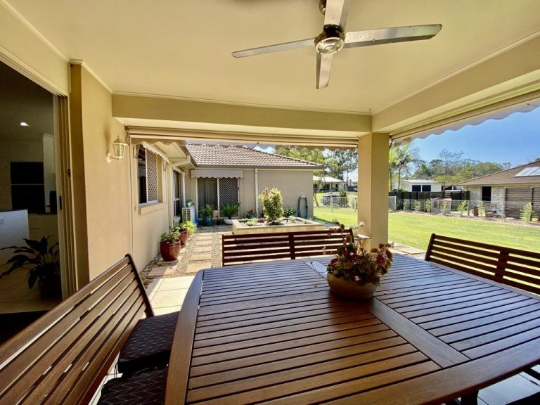 38 Allan Avenue, Glass House Mountains QLD 4518 - photo 11