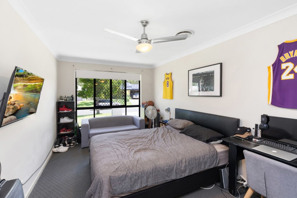 7 Whistler Place, Beerwah QLD 4519 - photo 16