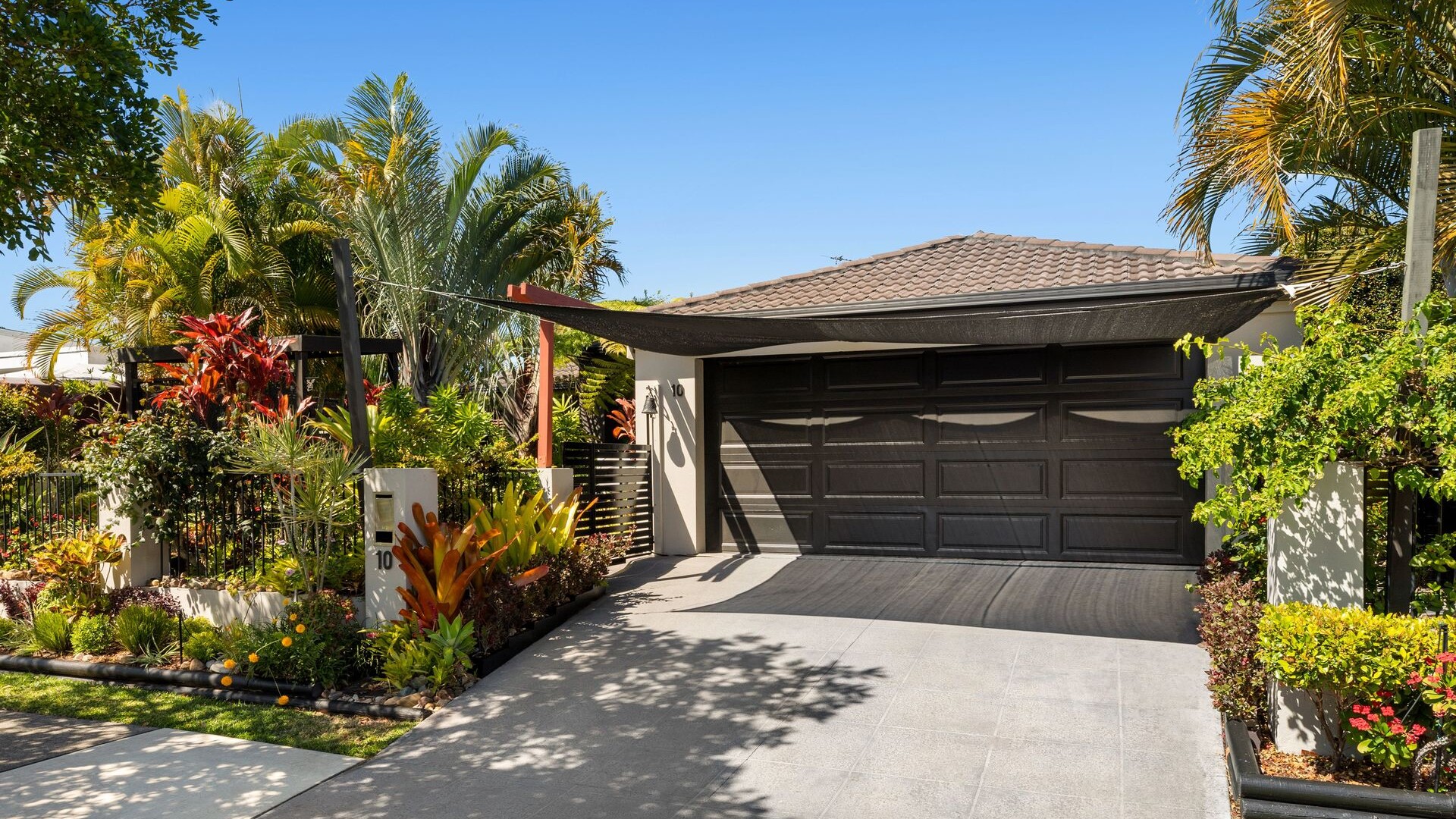 10 Hayman Street, Kawana Island QLD 4575 - photo 4