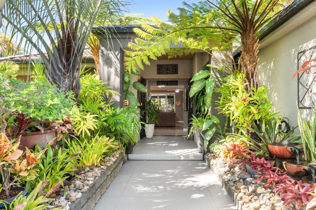 10 Hayman Street, Kawana Island QLD 4575 - photo 5
