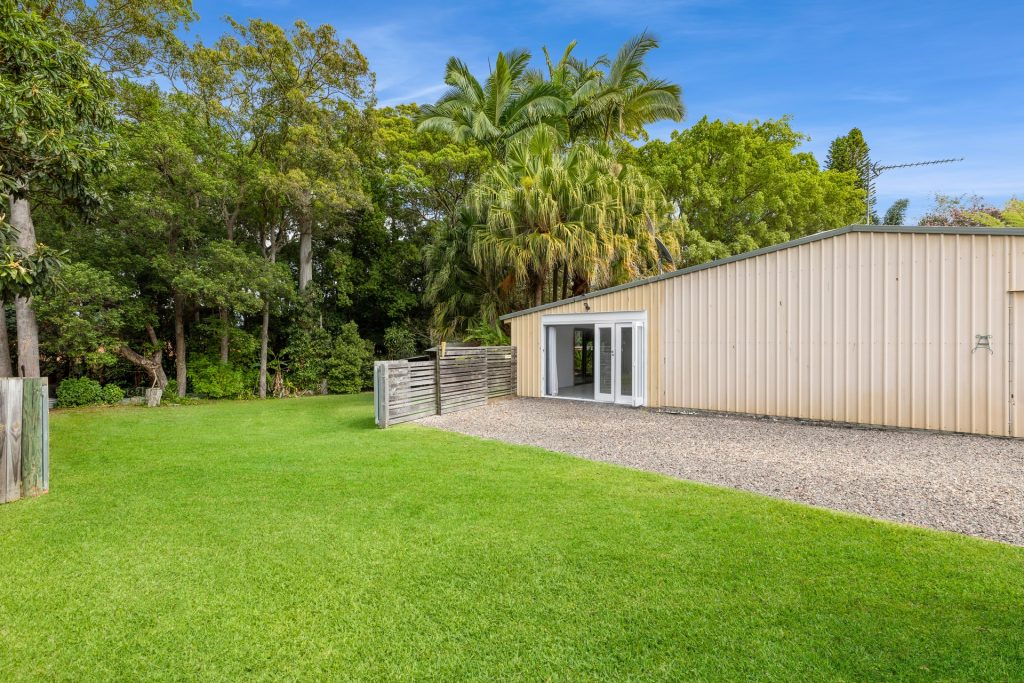 7 Coochin Hills Drive, Beerwah QLD 4519 - photo 10