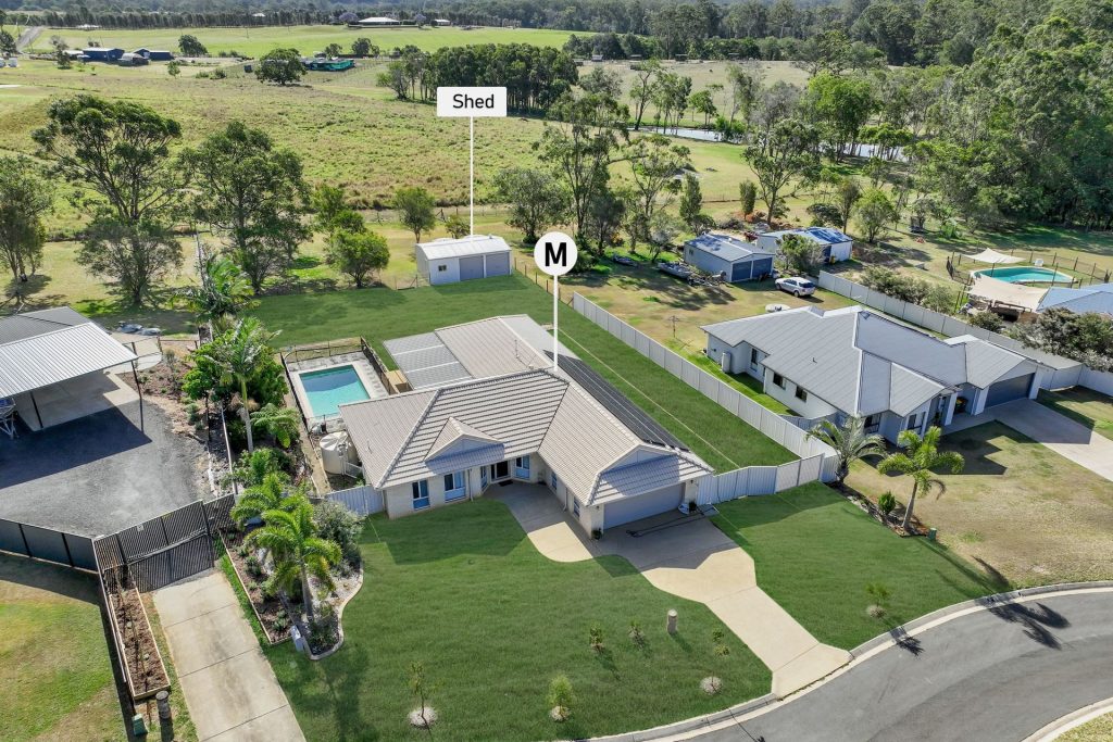 12 Kate Court, Beerwah QLD 4519 - photo 2