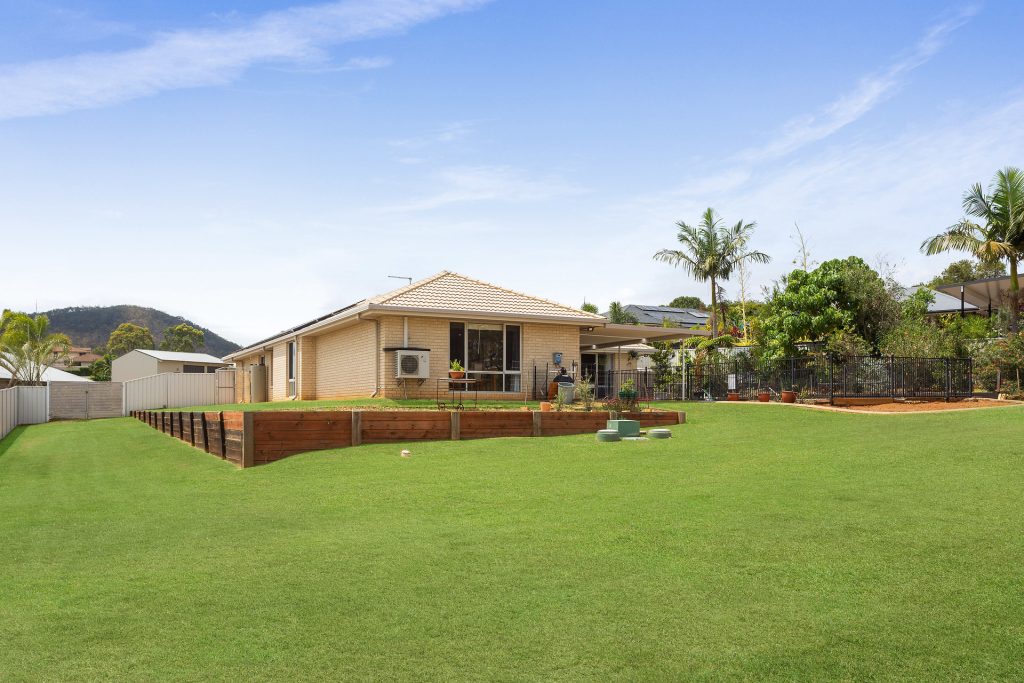 12 Kate Court, Beerwah QLD 4519 - photo 13