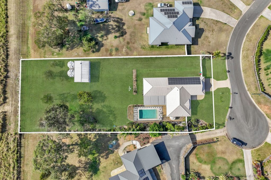 12 Kate Court, Beerwah QLD 4519 - photo 14