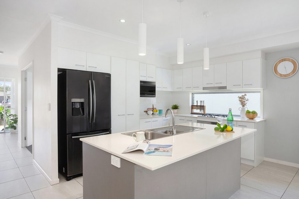 8 Henning Crescent, Meridan Plains QLD 4551 - photo 3
