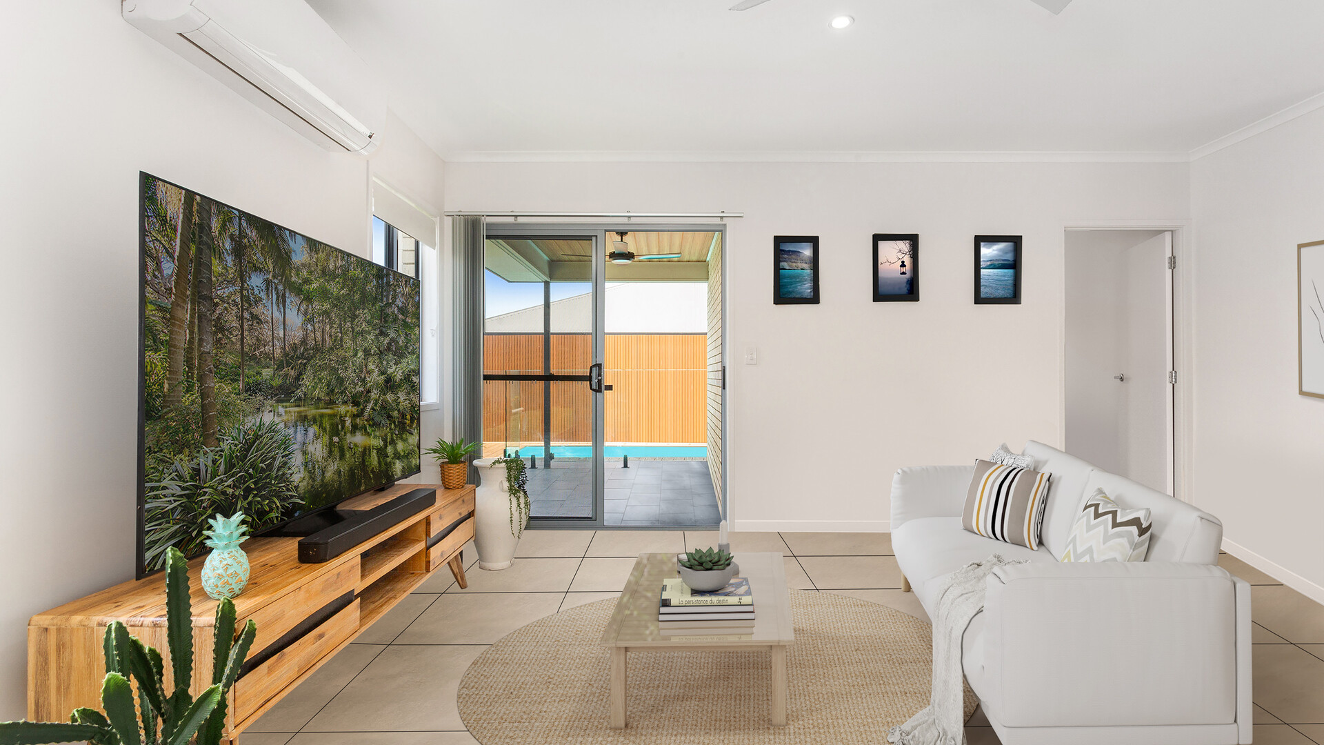 8 Henning Crescent, Meridan Plains QLD 4551 - photo 5