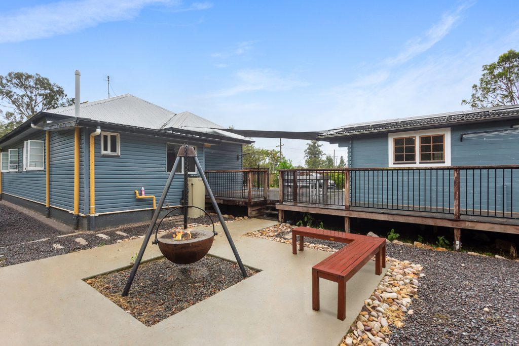 9 Mellum Street, Landsborough QLD 4550 - photo 3