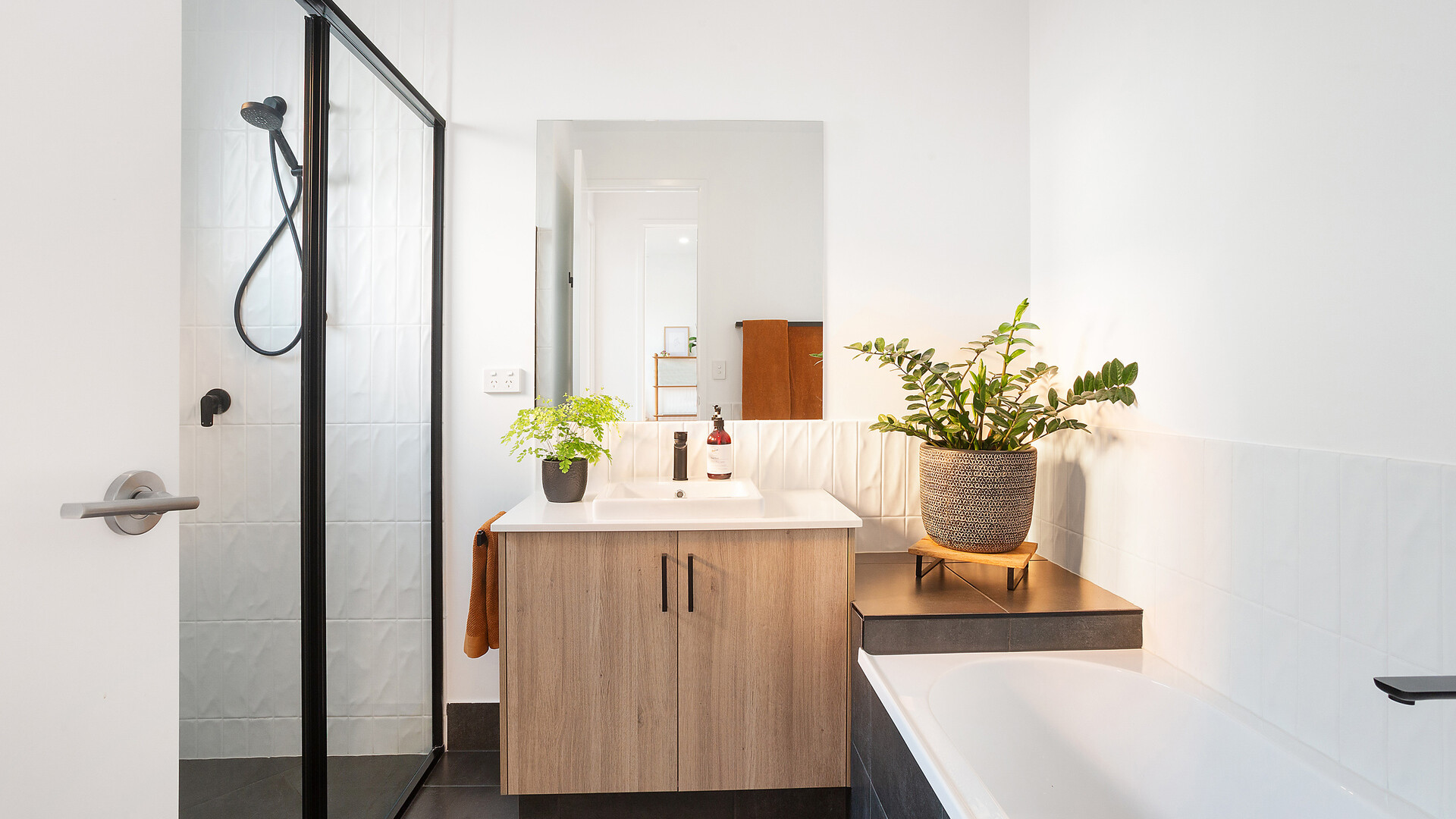 Sold - 55 Bradley Crescent - New Property in Nirimba - Real Estate by Phil Hermans