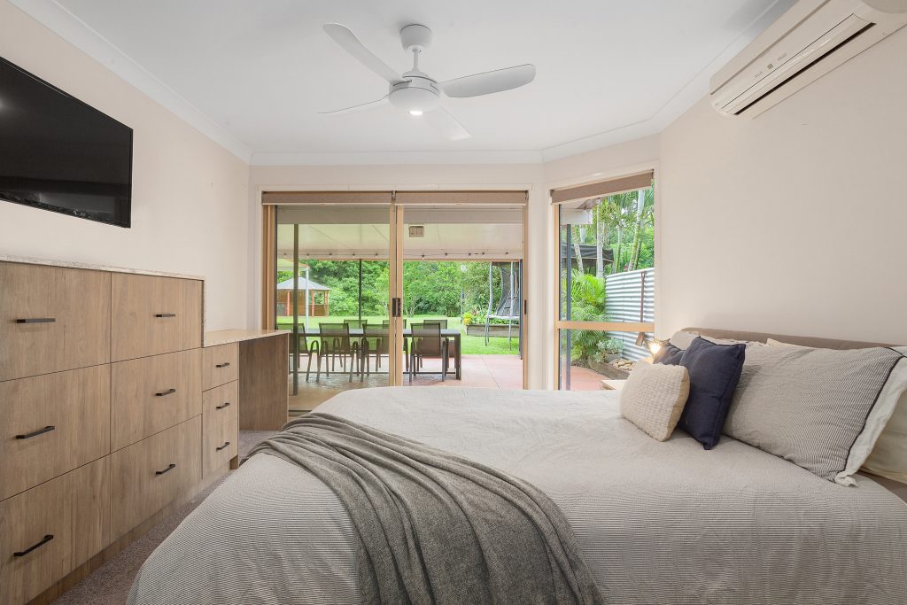 130 Hardwood Road, Landsborough QLD 4550 - photo 8