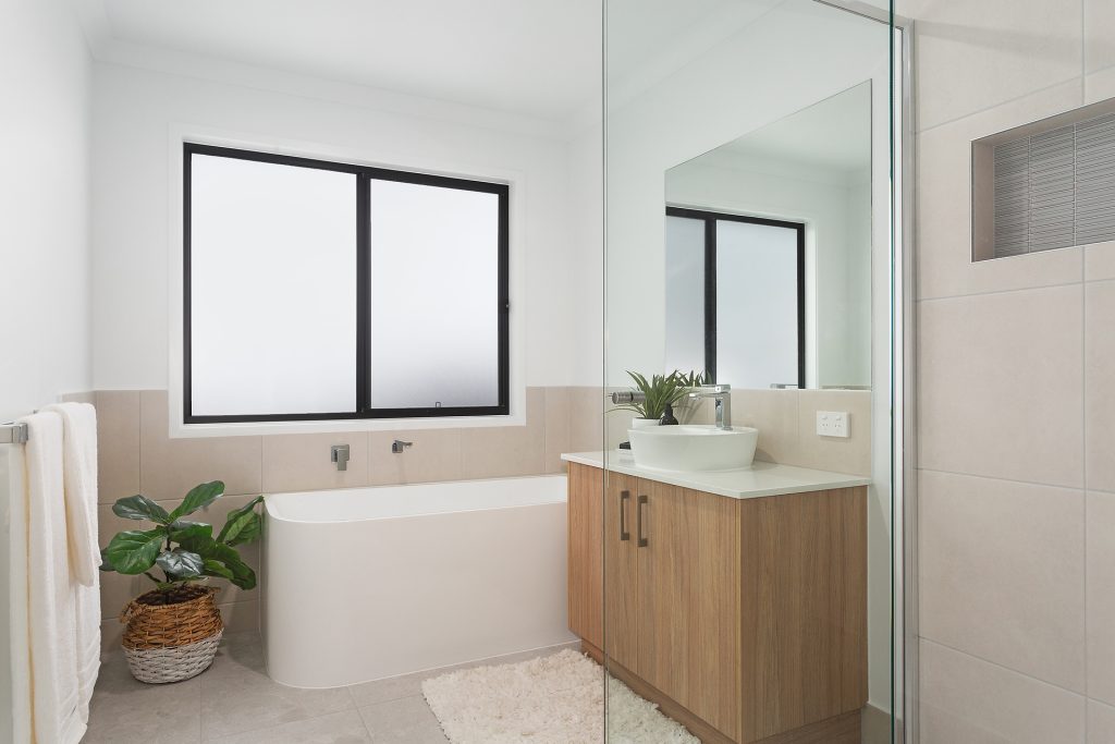 Sold - 1/19 Oakover Crescent - New Property in Nirimba - Real Estate by Phil Hermans