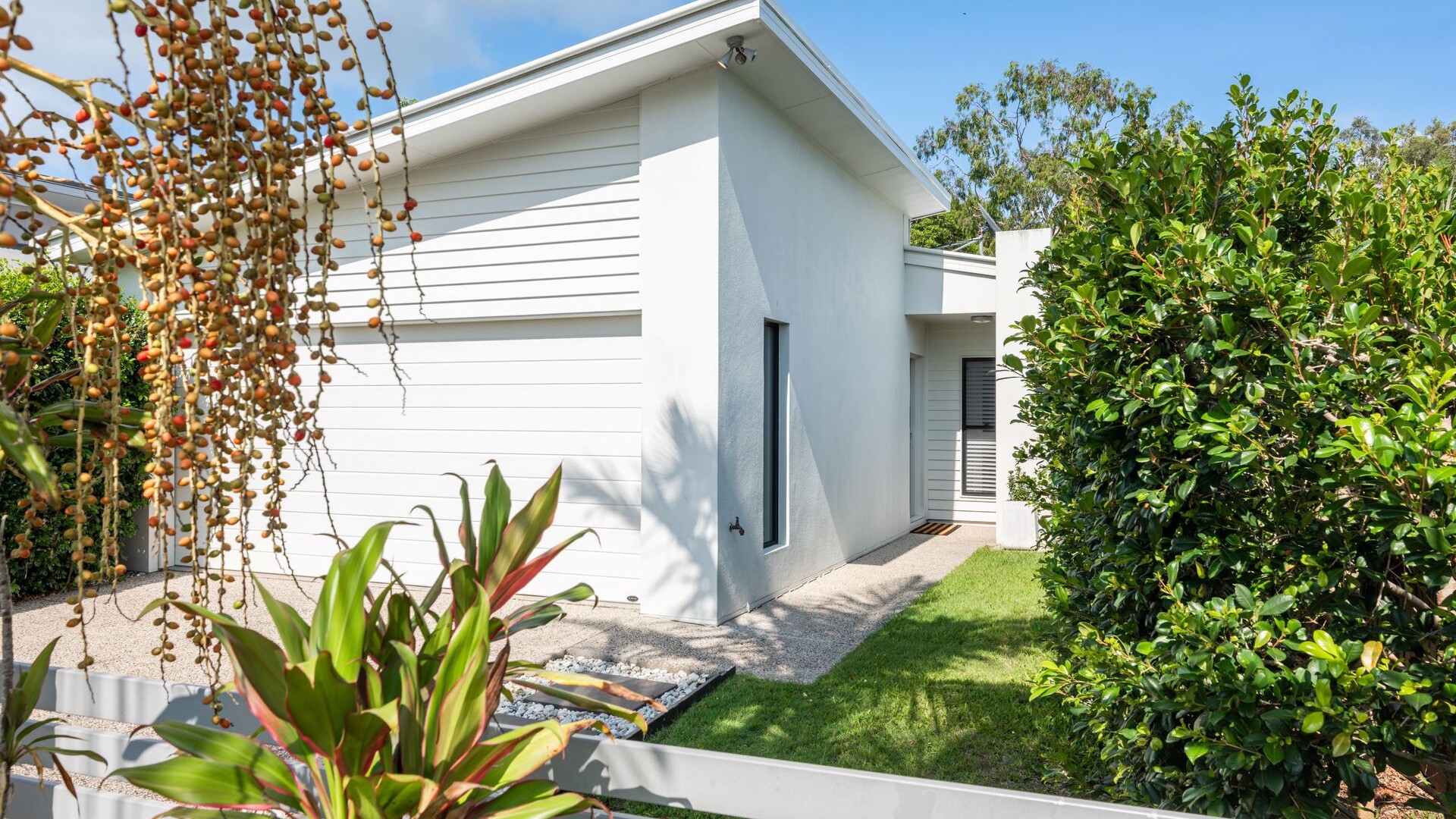 19 Satinash Street, Meridan Plains QLD 4551 - photo 2