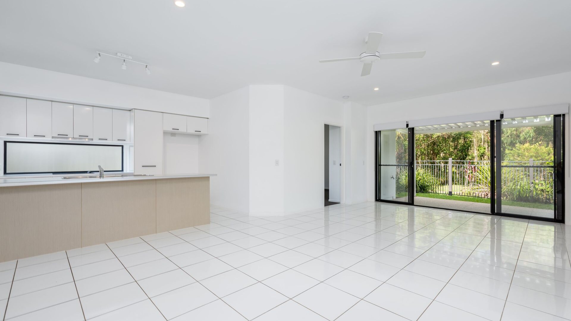 19 Satinash Street, Meridan Plains QLD 4551 - photo 5