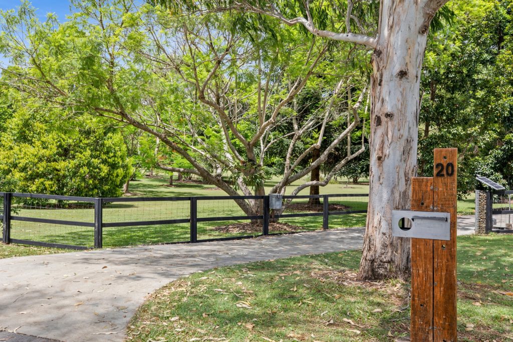 20 Wintergreen Way, Peachester QLD 4519 - photo 2