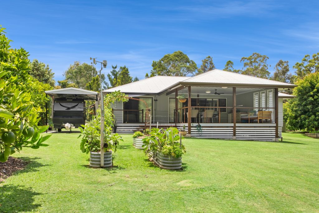 20 Wintergreen Way, Peachester QLD 4519 - photo 15