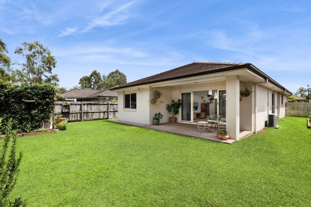 11 Fairy Wren Court, Beerwah QLD 4519 - photo 12