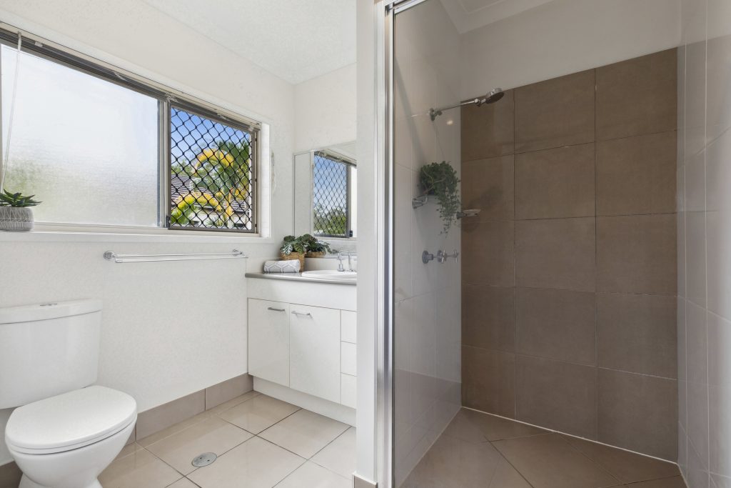 11 Fairy Wren Court, Beerwah QLD 4519 - photo 8