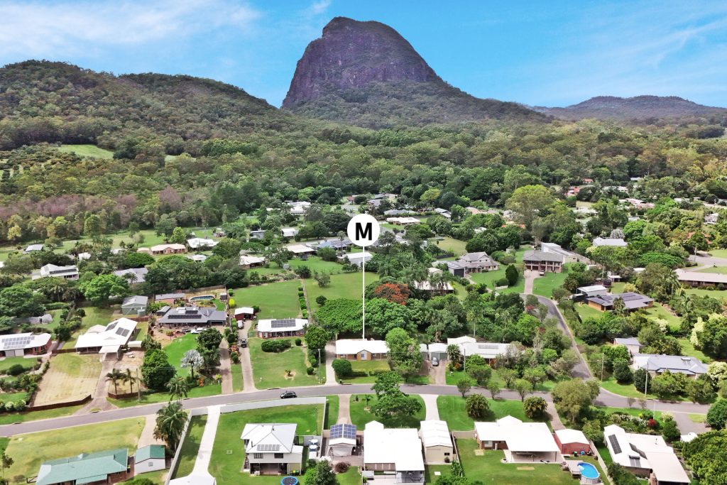 32 Hillside Road, Glass House Mountains QLD 4518 - photo 14