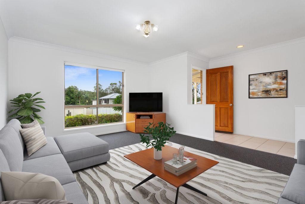 32 Hillside Road, Glass House Mountains QLD 4518 - photo 3